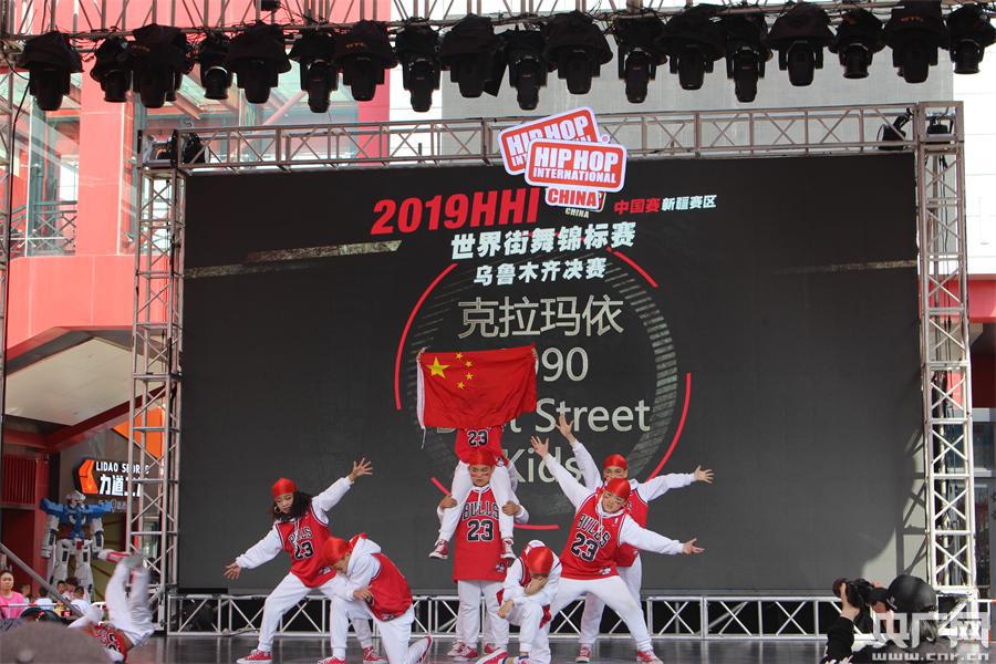 西安鄠邑：国防社区嵌入式服务织就周边幸福生活网(图1)