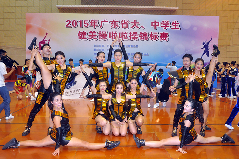 霹雳舞小将郭朴两天揽三金“上场后我更专注于做好自己”(图1)