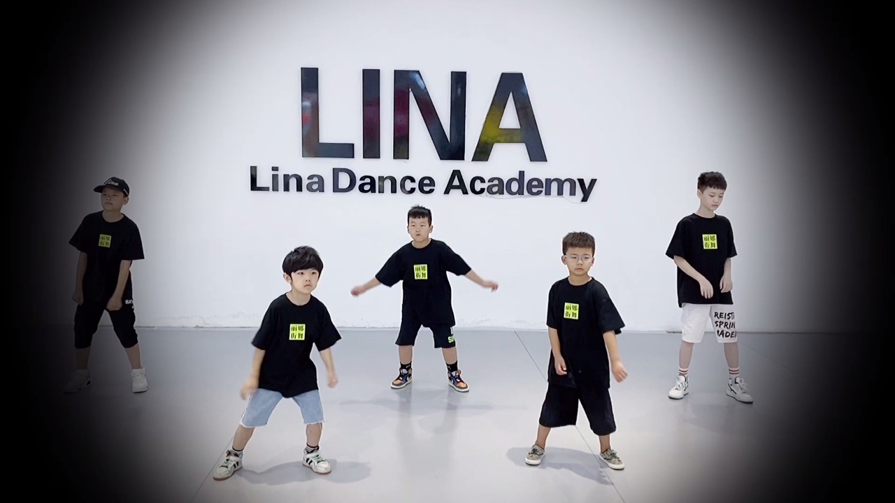 武汉专业舞蹈培训(图1)