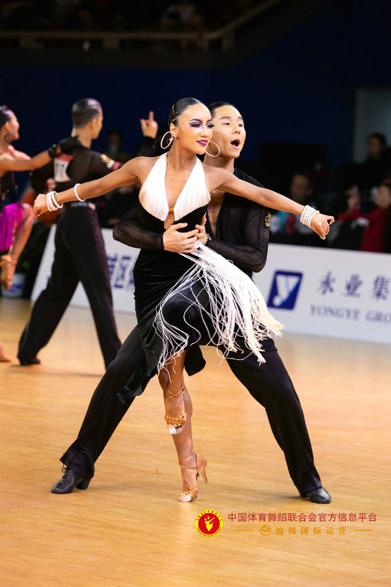 2026中国时尚体育季（海南站）收官多元赛事与嘉年华燃动自贸港(图1)