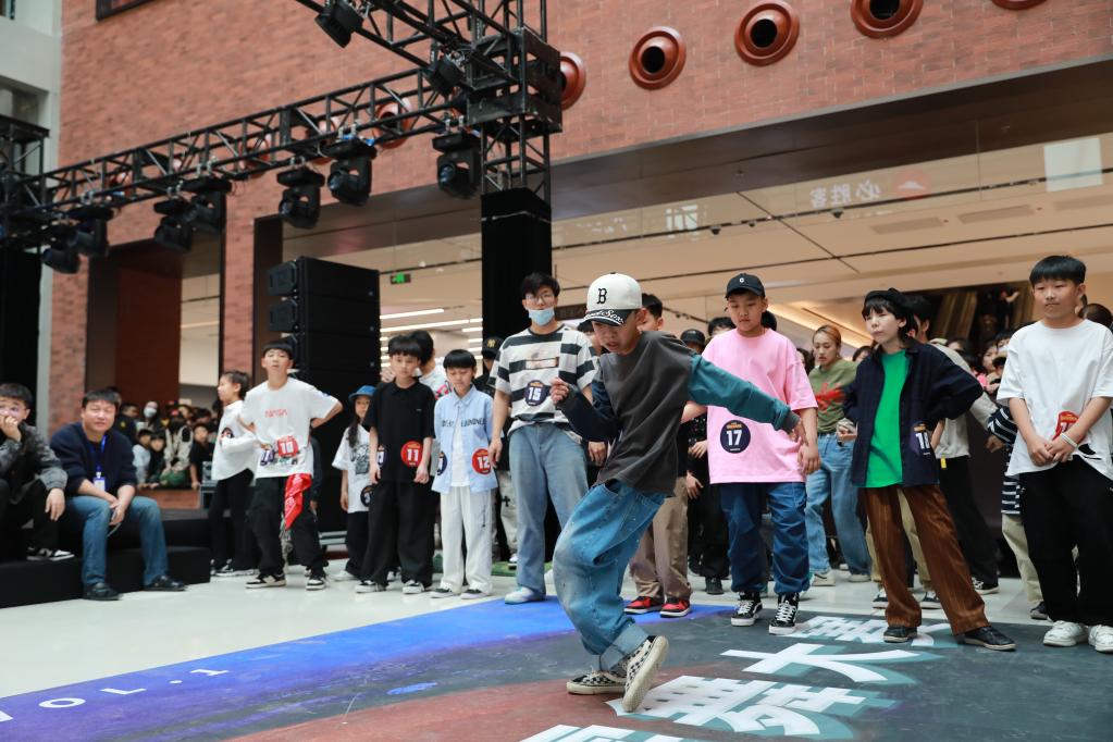 【上级媒体“瞰”宁晋】2026年中国街舞联赛（邢台站）暨亚运会选拔赛开赛(图1)